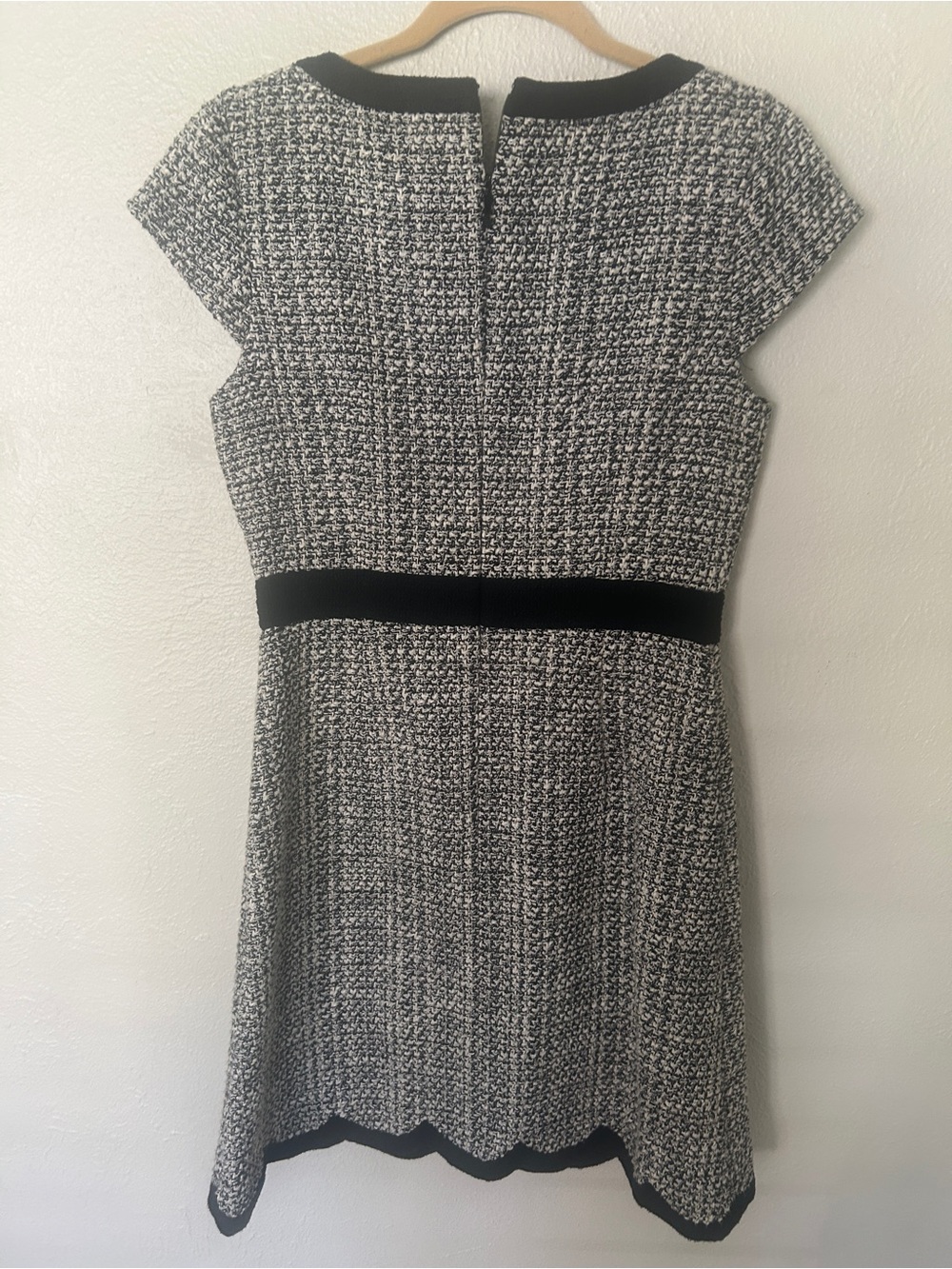 Kate Spade Black and Cream Tweed Scallop-Trim Cap Sleeve Dress - Picture 3 of 7